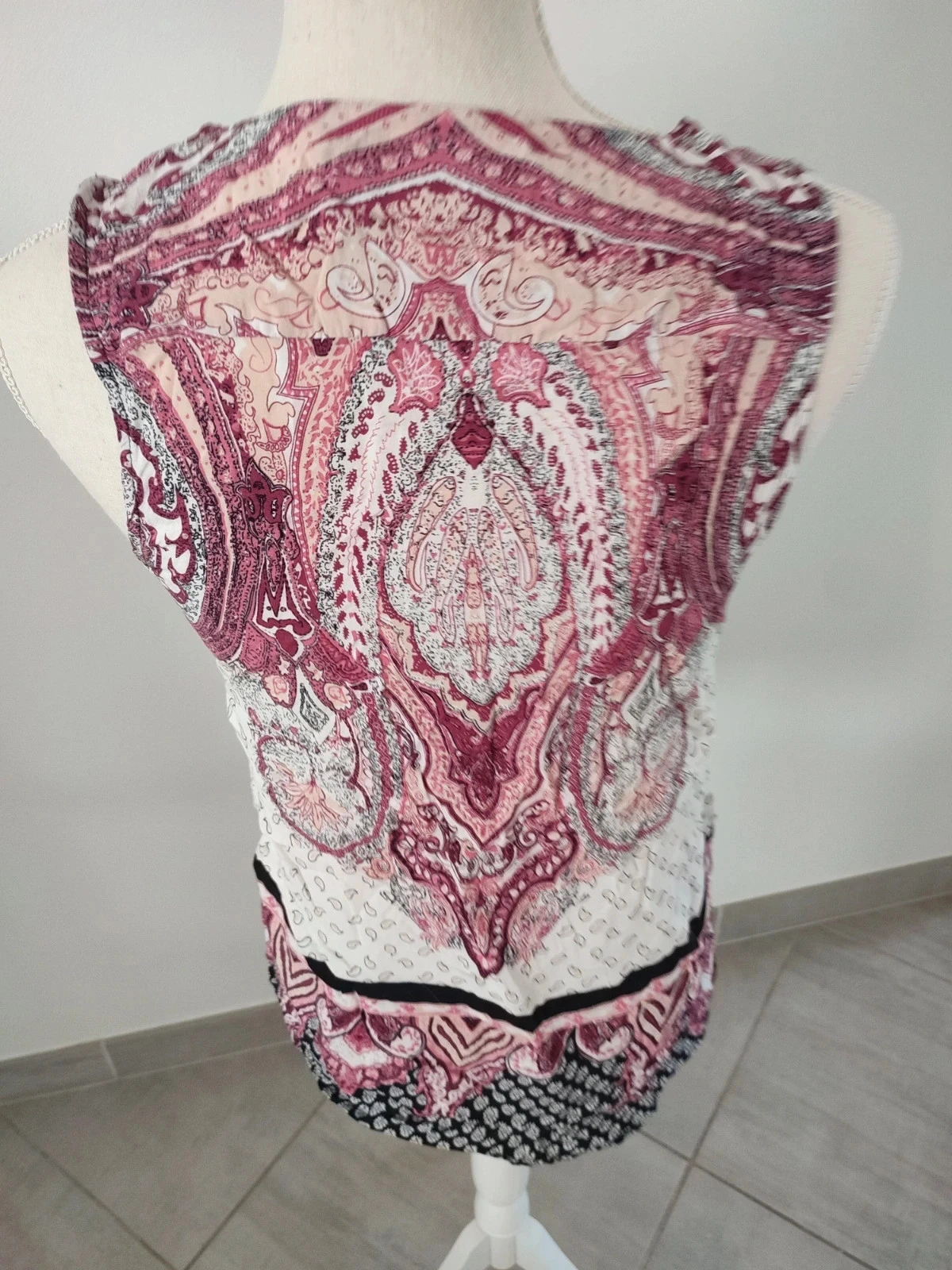 Women's sleeveless top size L – photo 5